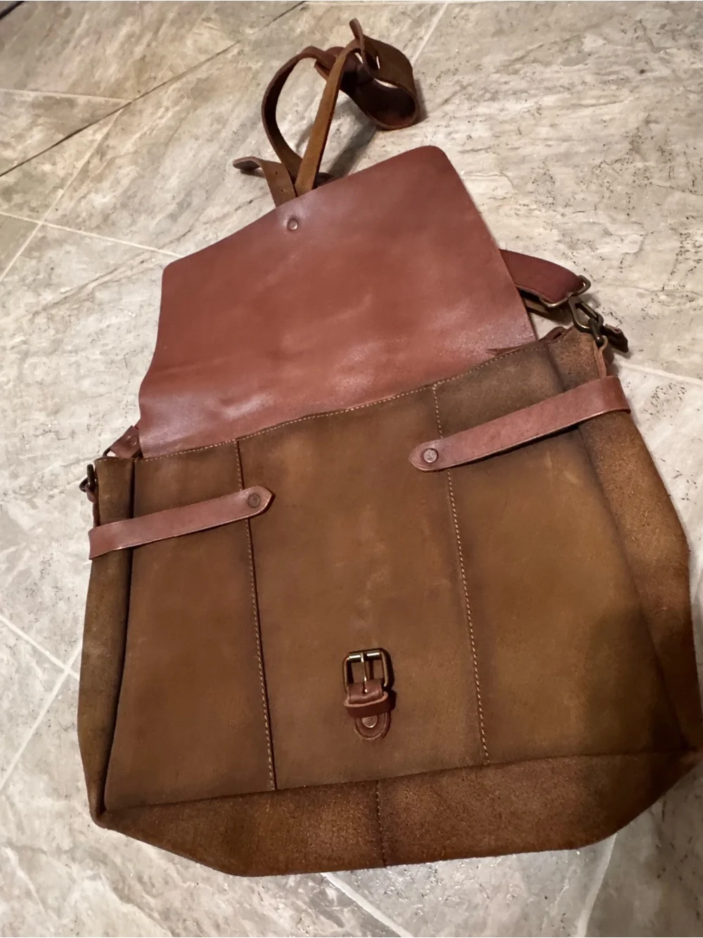STS RANCHWEAR Classic Brown leather Crossbody Messenger Bag